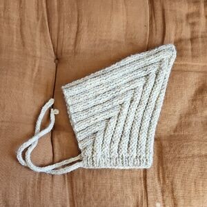 Cozy Knit Wool Blend Kids Pixie Hat - Off White Speckled/marl